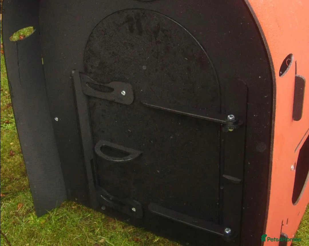 Mixed Breed poultry for sale: Deluxe Eco Hen Ark c/w Run - Recycled - 10/18 Hens - Advert 3