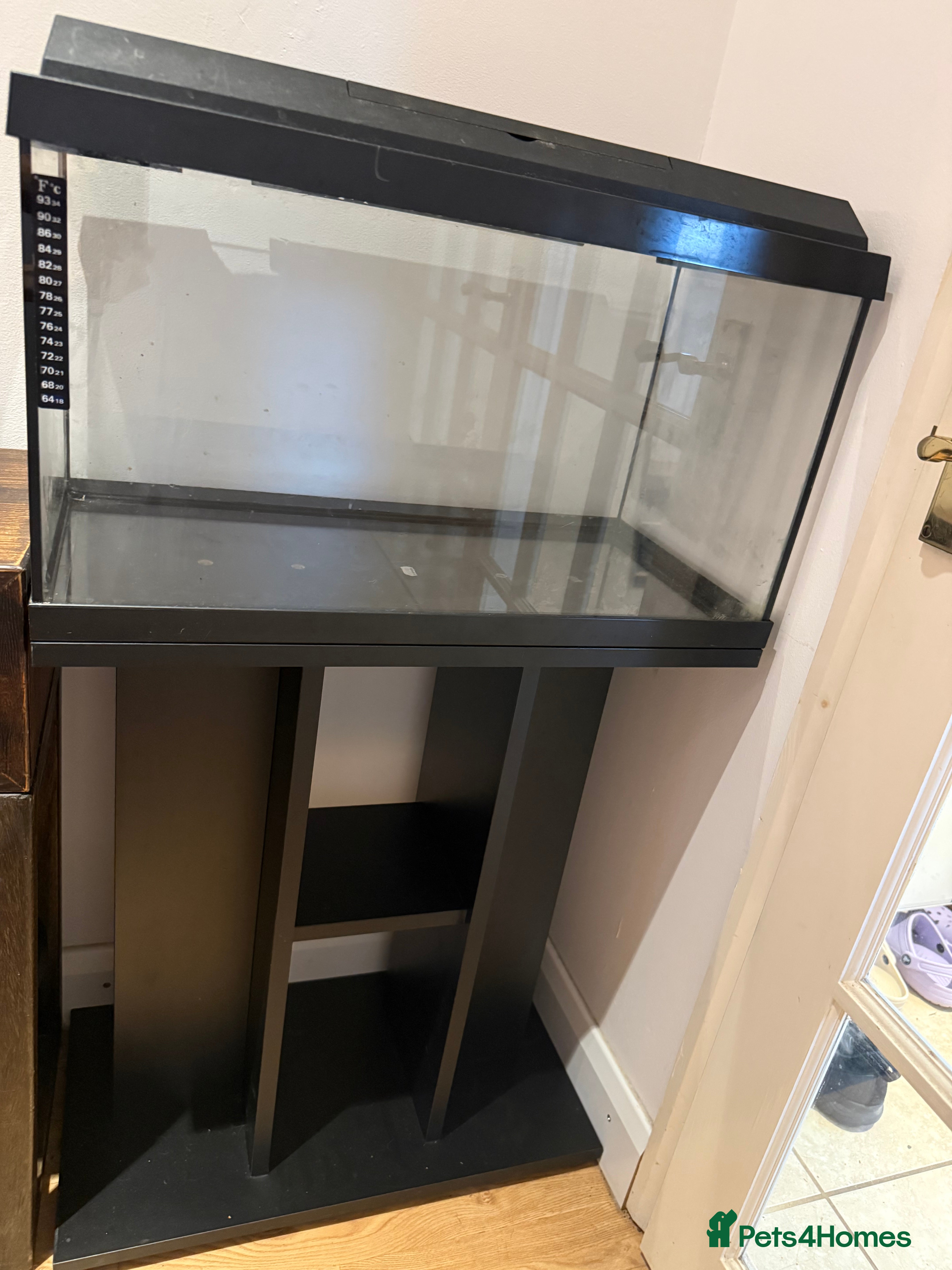 Turtle reptiles Juwel 60L Aquarium Tank & Cabinet only - Advert 13