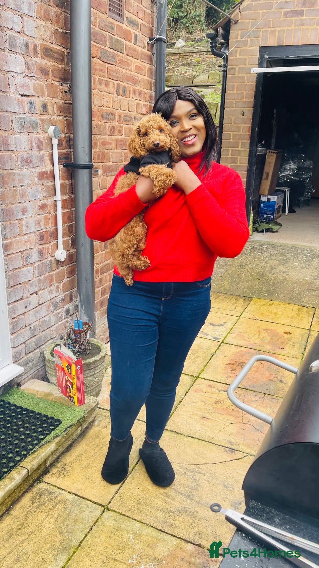 Gallery Image {{count}}