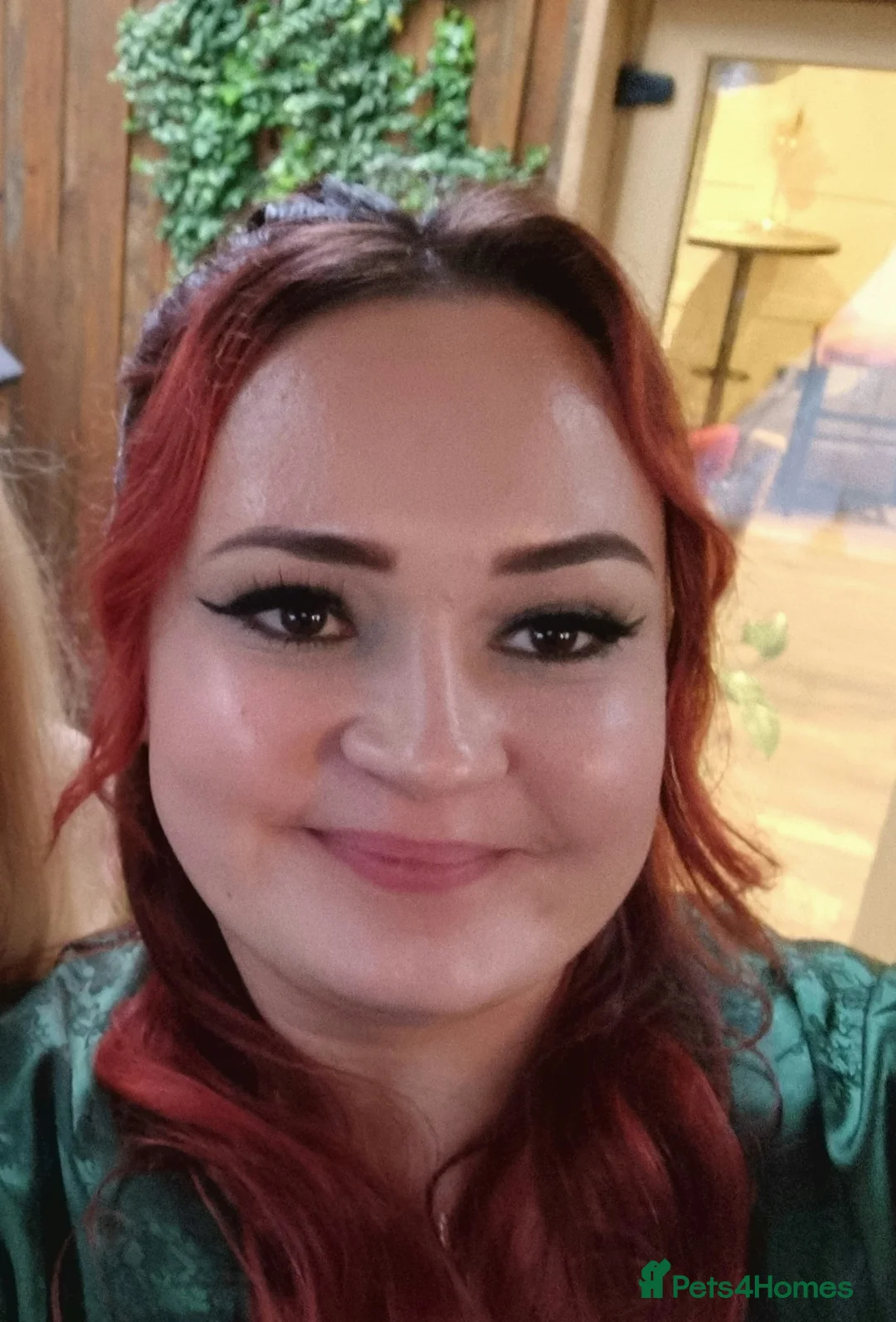 Gallery Image {{count}}