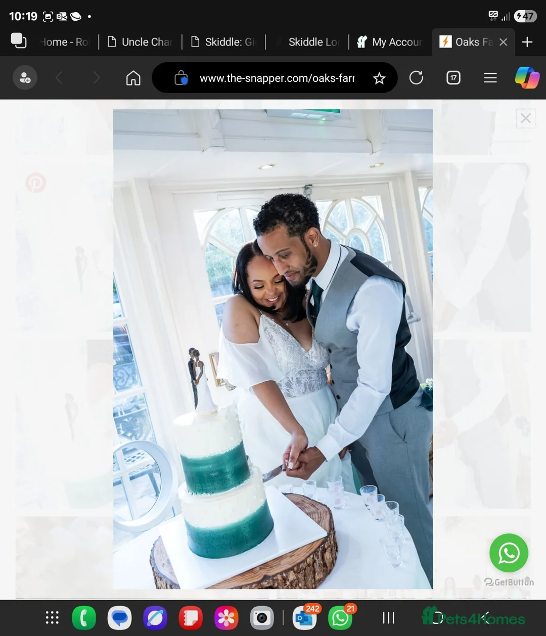 Gallery Image {{count}}