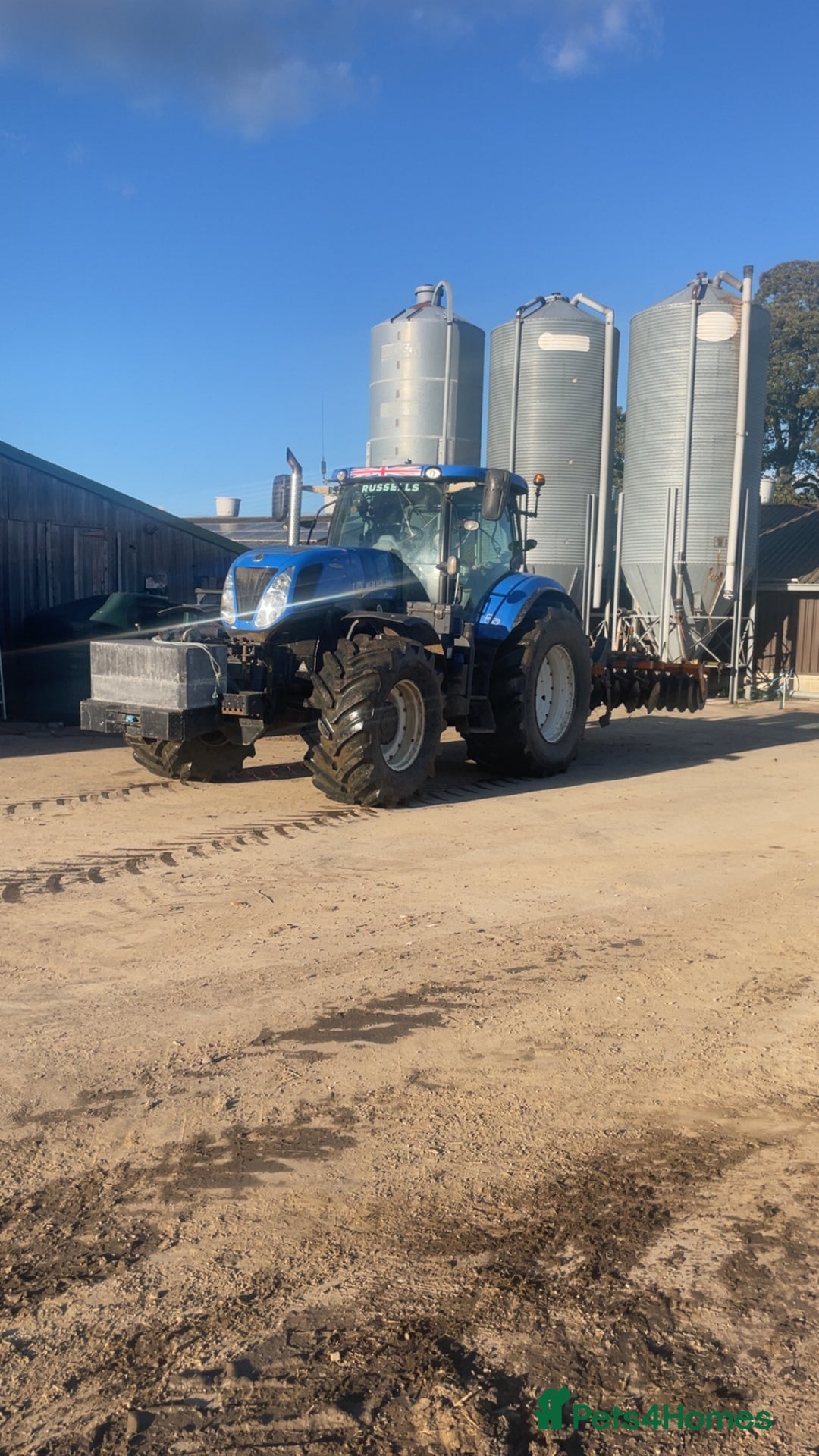 Gallery Image {{count}}