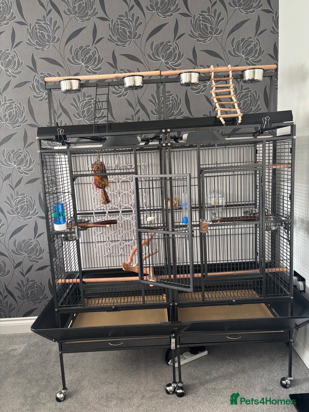 Parrots birds for sale: Large Parrot Cage - Image 1