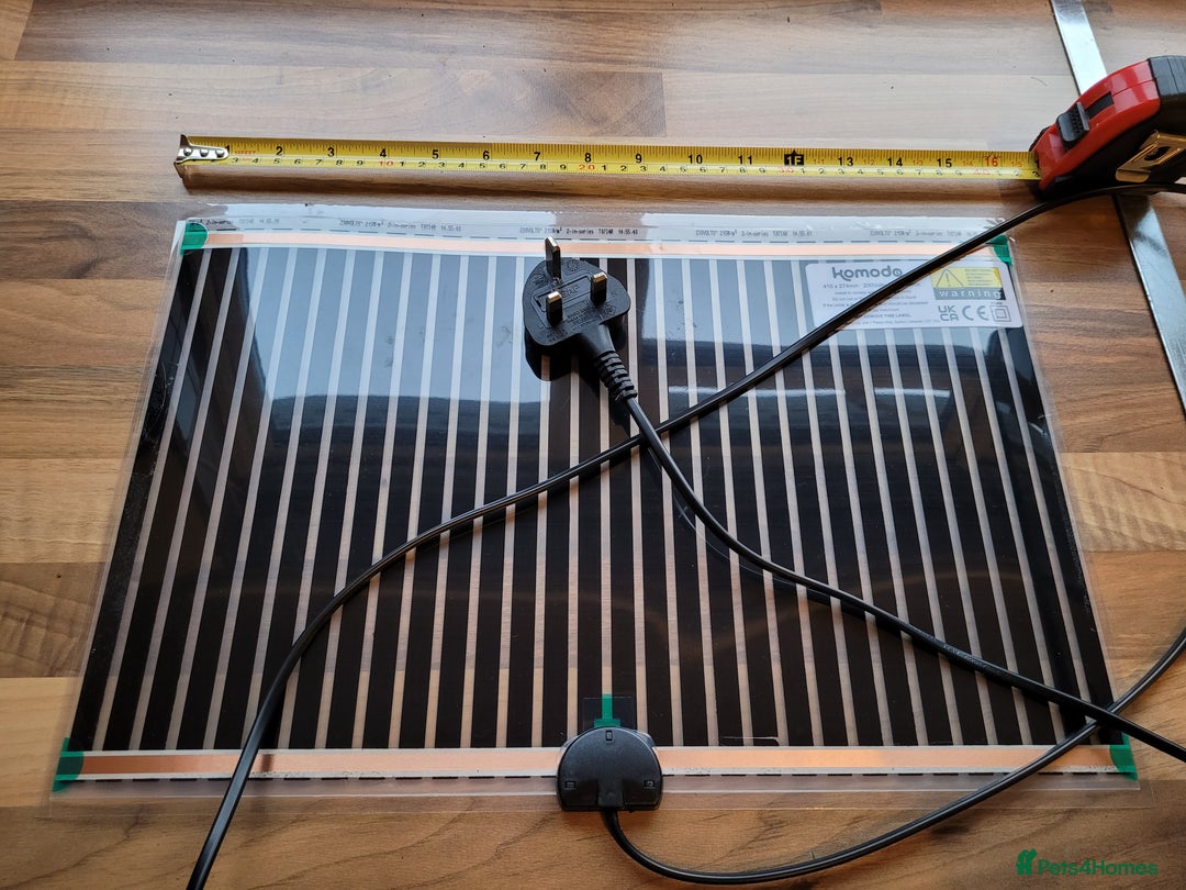 Chameleon reptiles for sale: 60 x 45 x 44 Exo Terra terrarium set up - Advert 6