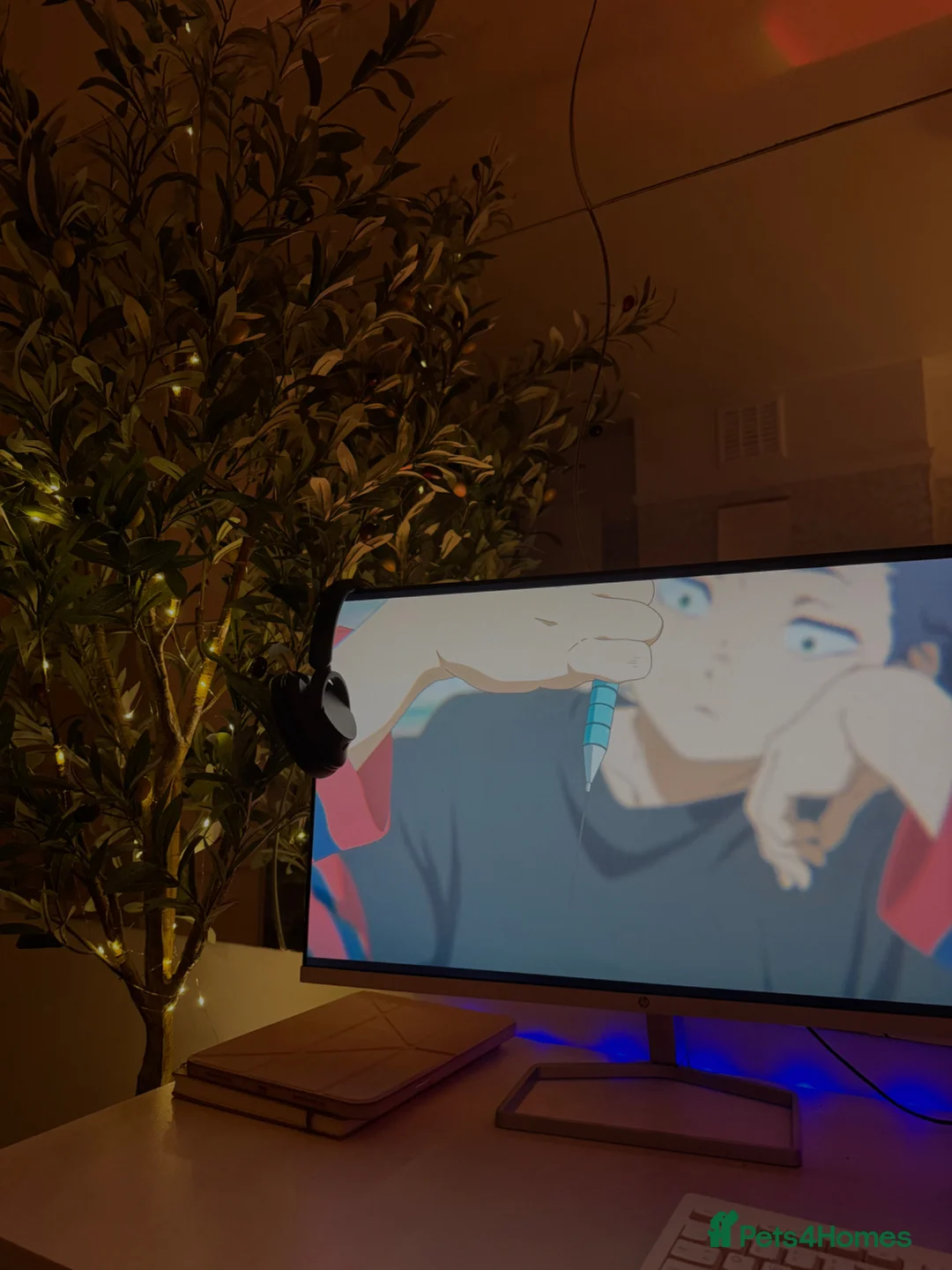 Gallery Image {{count}}