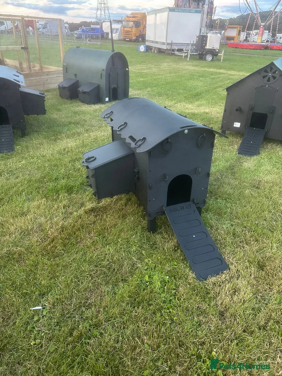 Chickens poultry for sale: Recycled Coop Run only  NO maintenance - Advert 5