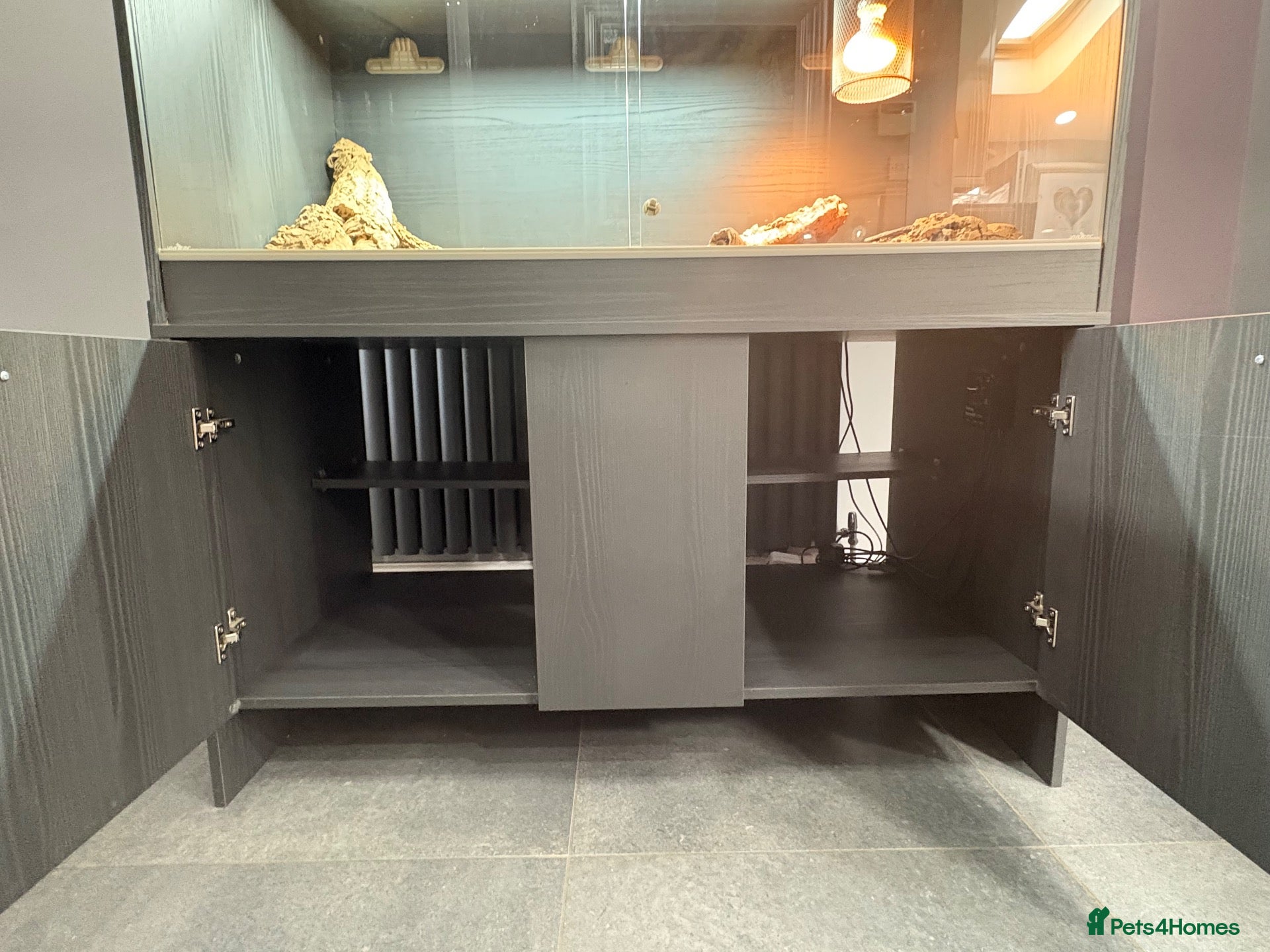 Bearded Dragon reptiles Vivexotic viv enclosure cabinet bearded dragon - Advert 2