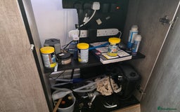 Other/Mixed Breed fish for sale: COMPLETE AQUARIUM SET - Image 7