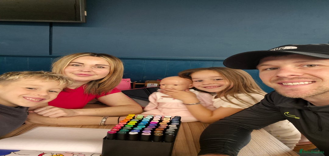 Gallery Image {{count}}