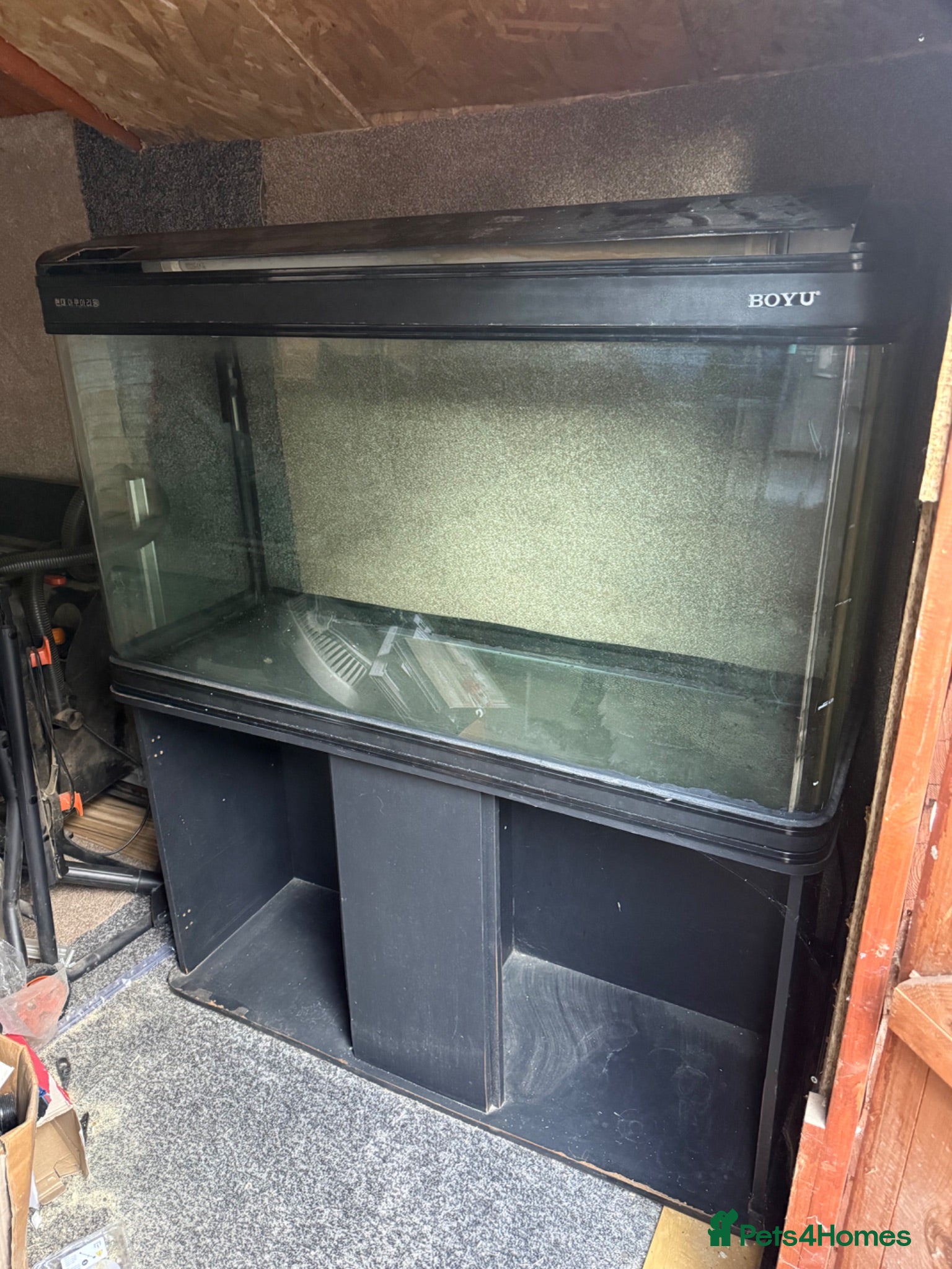 Other/Mixed Breed fish 4ft fish tank, stand and pumps for sale  - Advert 2