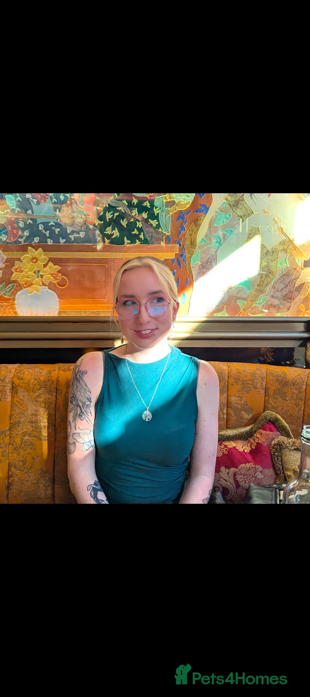 Gallery Image {{count}}