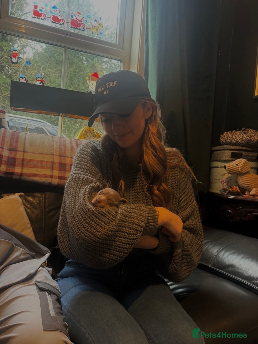 Gallery Image {{count}}