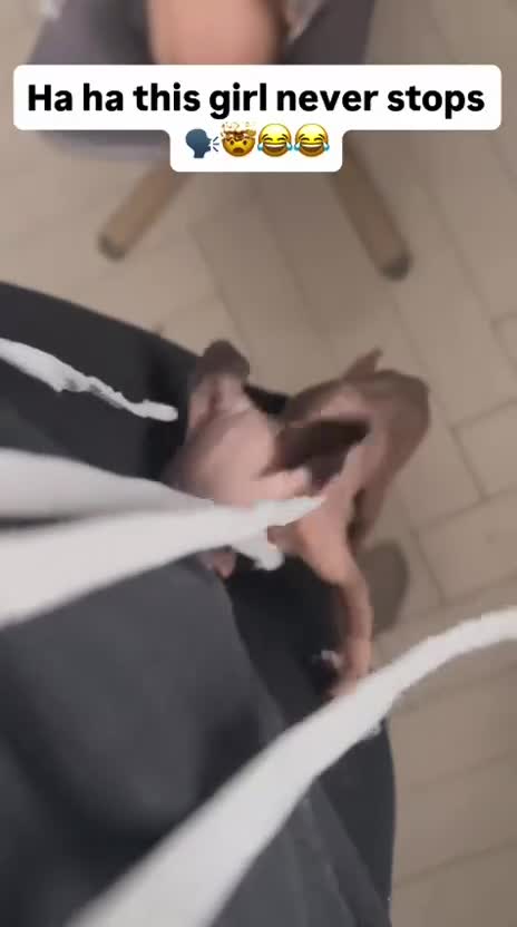 Sphynx cats for sale: Stunning Female Seal Point Canadian Sphynx Kitten - Video 2